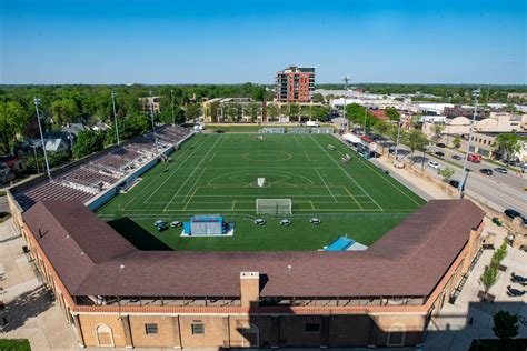 Breese stevens field - Breese Stevens Municipal Athletic Field is a multi-purpose stadium in Madison, Wisconsin. Located eight blocks northeast of the Wisconsin State Capitol on the Madison Isthmus, it is the oldest extant masonry …